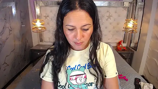 Snapshot of Melissa-roberts chatting on 13, 1, 2026 Melissa-roberts online show from 13, 1, 2026