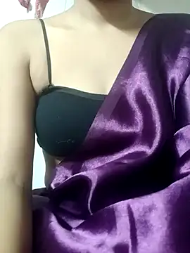 Snapshot of Sujatab250 chatting on 26, 10, 2025 Sujatab250 online show from 26, 10, 2025