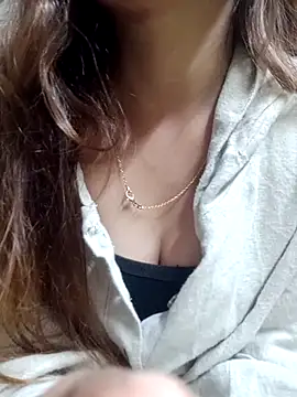 Snapshot of Sujatab250 chatting on 13, 11, 2025 Sujatab250 online show from 13, 11, 2025