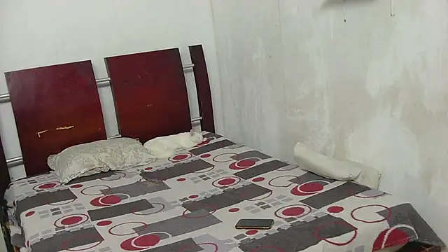 Snapshot of fer_luna chatting on 7, 11, 2025 fer luna online show from 7, 11, 2025