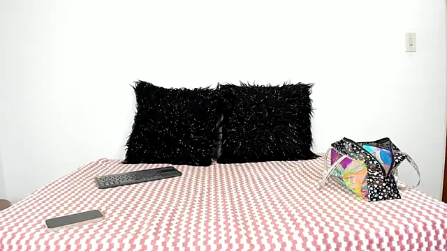 Vanessa Martinz online show from 31, 10, 2025