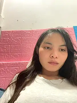 Snapshot of Tina_x chatting on 4, 12, 2025 Tina x online show from 4, 12, 2025