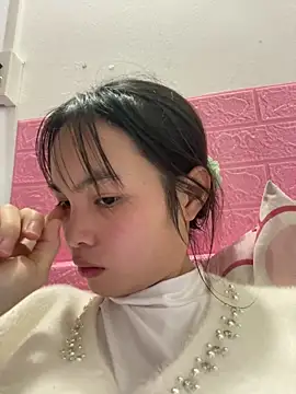 Snapshot of Tina_x chatting on 14, 12, 2025 Tina x online show from 14, 12, 2025