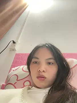 Snapshot of Tina_x chatting on 14, 12, 2025 Tina x online show from 14, 12, 2025