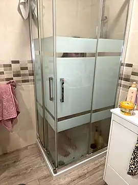 Snapshot of baarbiie chatting on 20, 11, 2025 baarbiie online show from 20, 11, 2025