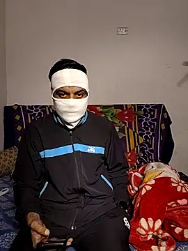 Snapshot of Heena-143 chatting on 17, 11, 2025 Heena-143 online show from 17, 11, 2025