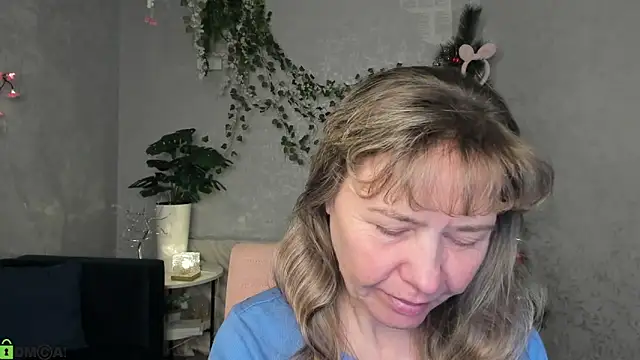 Snapshot of Carla_Vogue chatting on 14, 12, 2025 Carla Vogue online show from 14, 12, 2025