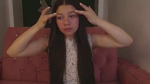 Snapshot of velvetvixen_t chatting on 28, 11, 2025 velvetvixen t online show from 28, 11, 2025