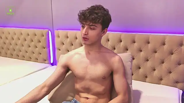 Snapshot of Richard_steele_hot chatting on 16, 11, 2025 Richard steele hot online show from 16, 11, 2025