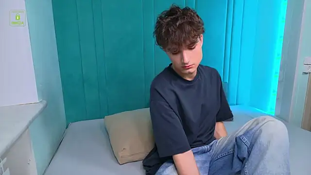 Snapshot of Richard_steele_hot chatting on 19, 12, 2025 Richard steele hot online show from 19, 12, 2025