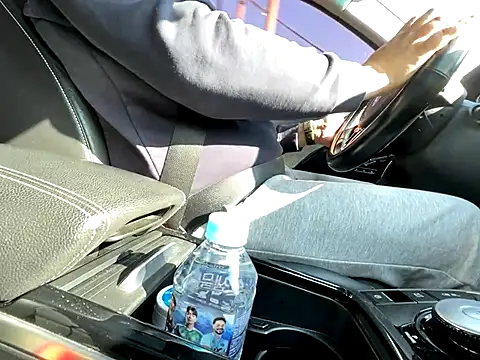 Snapshot of winxp000000 chatting on 19, 11, 2025 winxp000000 online show from 19, 11, 2025