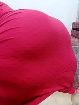 Mama Queeen online show from 2, 11, 2025