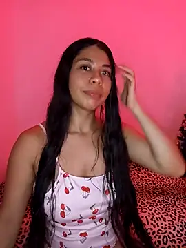 Snapshot of Angeeelina@xh chatting on 1, 12, 2025 Angeeelinaxh online show from 1, 12, 2025