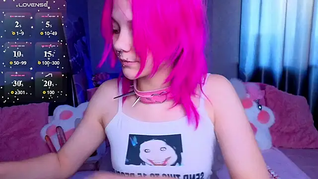 Snapshot of KittieHeart chatting on 9, 7, 2026 KittieHeart online show from 9, 7, 2026