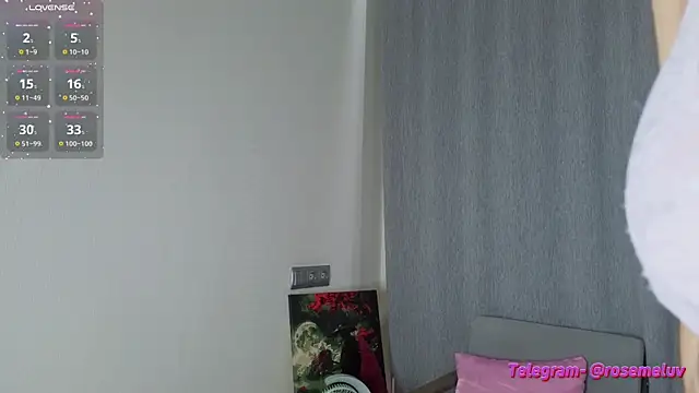 daarlingrosee online show from 6, 3, 2026