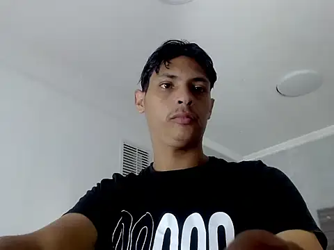 wiltom  online show from 14, 11, 2025