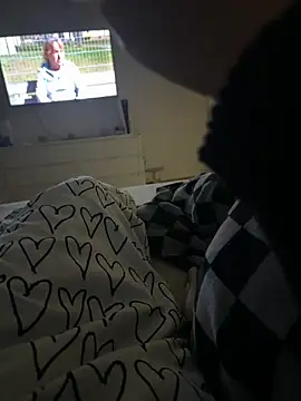 Snapshot of Aksinja05 chatting on 25, 11, 2025 Aksinja05 online show from 25, 11, 2025