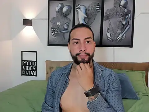 Snapshot of christopher_palmerjs chatting on 19, 12, 2025 christopher palmerjs online show from 19, 12, 2025