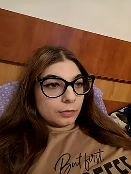 sweetbabygirlforyou online show from 11, 7, 2026
