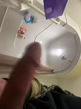 Snapshot of slimshadypt2 chatting on 22, 11, 2025 slimshadypt2 online show from 22, 11, 2025