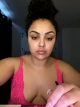 Snapshot of CaramelCarmenxox chatting on 9, 1, 2026 CaramelCarmenxox online show from 9, 1, 2026