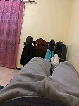 Snapshot of Unique-Man chatting on 2, 12, 2025 Unique-Man online show from 2, 12, 2025