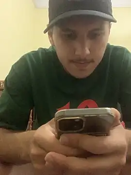 Snapshot of Unique-Man chatting on 13, 6, 2026 Unique-Man online show from 13, 6, 2026