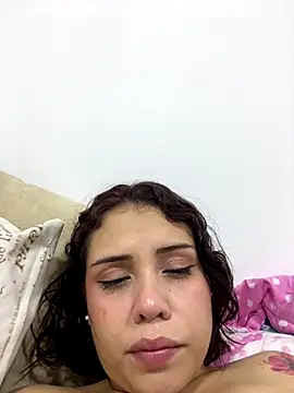 Snapshot of Nube_Azul1 chatting on 14, 12, 2025 Nube Azul1 online show from 14, 12, 2025