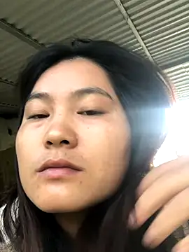 Snapshot of bong-ngo chatting on 29, 10, 2025 bong-ngo online show from 29, 10, 2025