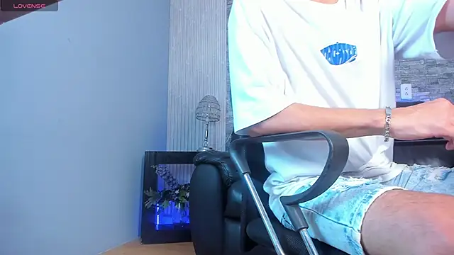 zack joness18 online show from 16, 1, 2026