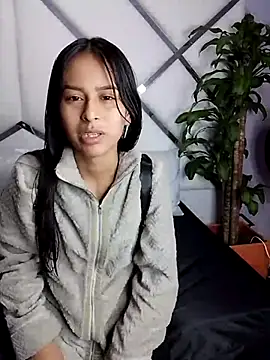 Snapshot of NataliaVega2 chatting on 8, 11, 2025 NataliaVega2 online show from 8, 11, 2025