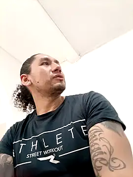 Snapshot of ErosyVenus69 chatting on 17, 11, 2025 ErosyVenus69 online show from 17, 11, 2025