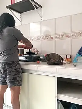 Snapshot of ErosyVenus69 chatting on 25, 11, 2025 ErosyVenus69 online show from 25, 11, 2025