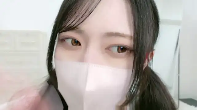 Snapshot of annachan_v chatting on 15, 4, 2026 annachan v online show from 15, 4, 2026
