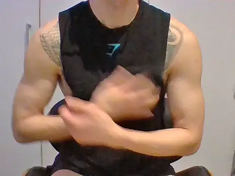 Snapshot of jaydenasiantattoo chatting on 4, 11, 2025 jaydenasiantattoo online show from 4, 11, 2025