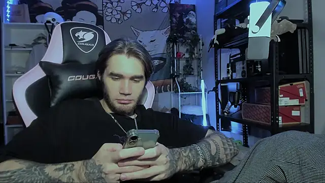 Snapshot of Go_V_Cs chatting on 5, 11, 2025 Go V Cs online show from 5, 11, 2025