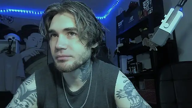 Snapshot of Go_V_Cs chatting on 13, 11, 2025 Go V Cs online show from 13, 11, 2025