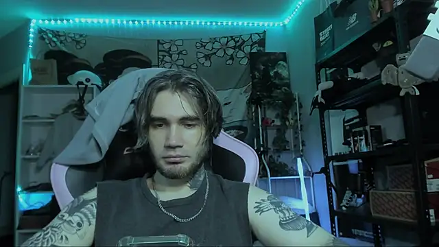 Snapshot of Go_V_Cs chatting on 15, 11, 2025 Go V Cs online show from 15, 11, 2025