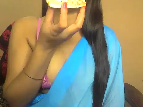 Snapshot of nudepari chatting on 14, 12, 2025 nudepari online show from 14, 12, 2025