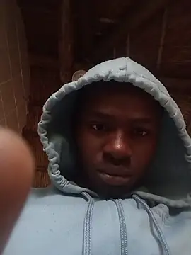 Snapshot of younggblackkCOCK19 chatting on 21, 12, 2025 younggblackkCOCK19 online show from 21, 12, 2025