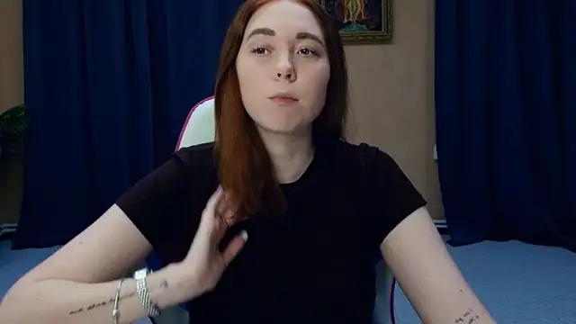 Snapshot of AddieOsler chatting on 27, 4, 2026 AddieOsler online show from 27, 4, 2026