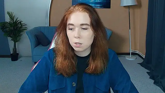 Snapshot of AddieOsler chatting on 7, 5, 2026 AddieOsler online show from 7, 5, 2026