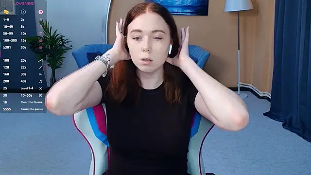 Snapshot of AddieOsler chatting on 25, 5, 2026 AddieOsler online show from 25, 5, 2026
