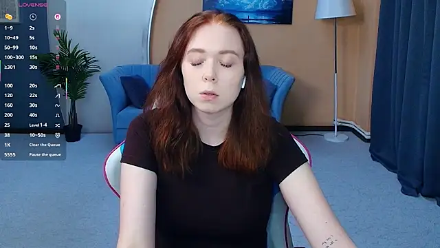Snapshot of AddieOsler chatting on 29, 5, 2026 AddieOsler online show from 29, 5, 2026