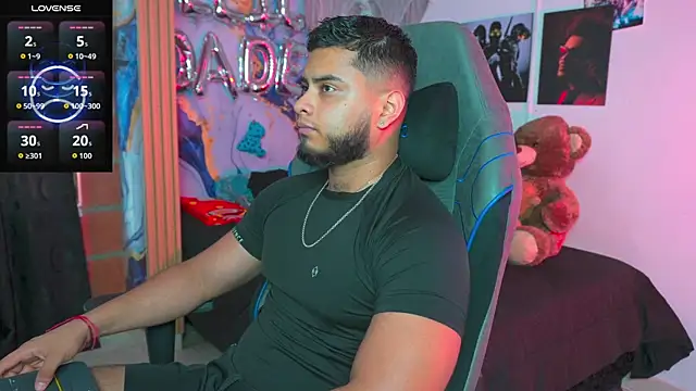 Tiler wolker online show from 8, 4, 2026