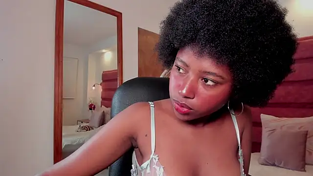 violeta ruizz online show from 5, 11, 2025