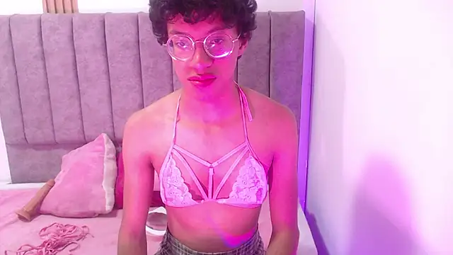 Snapshot of Athenea_Zoe chatting on 10, 11, 2025 Athenea Zoe online show from 10, 11, 2025