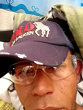 Snapshot of orlexdorlan chatting on 18, 12, 2025 orlexdorlan online show from 18, 12, 2025