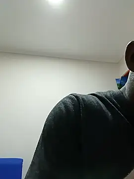 Snapshot of shoodly99 chatting on 15, 11, 2025 shoodly99 online show from 15, 11, 2025