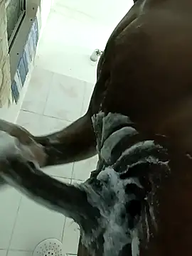 Snapshot of shoodly99 chatting on 18, 11, 2025 shoodly99 online show from 18, 11, 2025